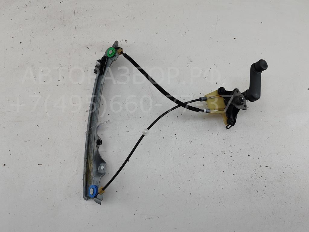 Стеклоподъемник механ. задний правый