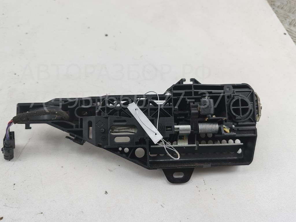 Ручка двери передней наружная правая