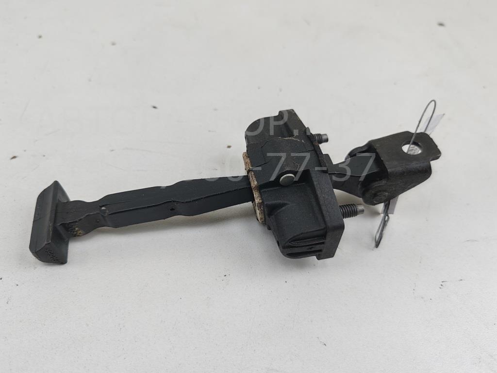 Ограничитель двери