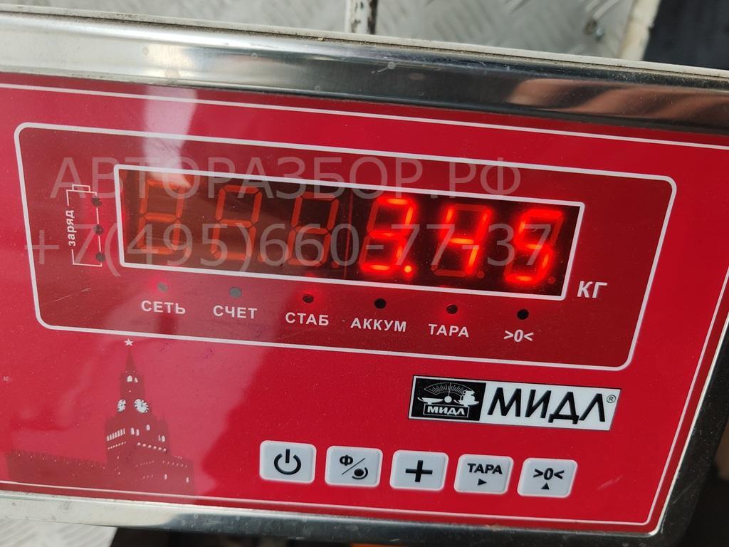 Стекло двери передней правой