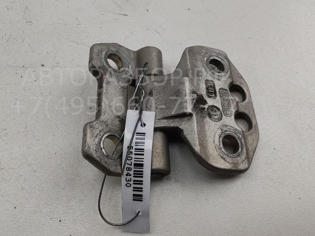 Петля двери