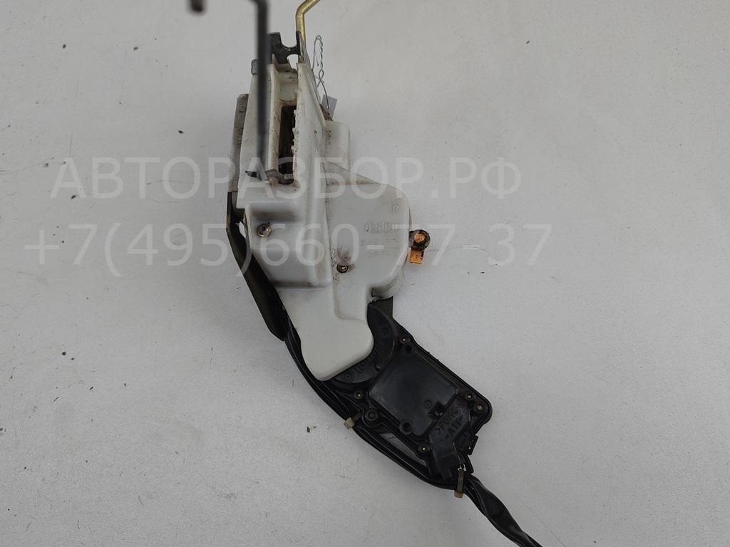 Замок двери передней правой