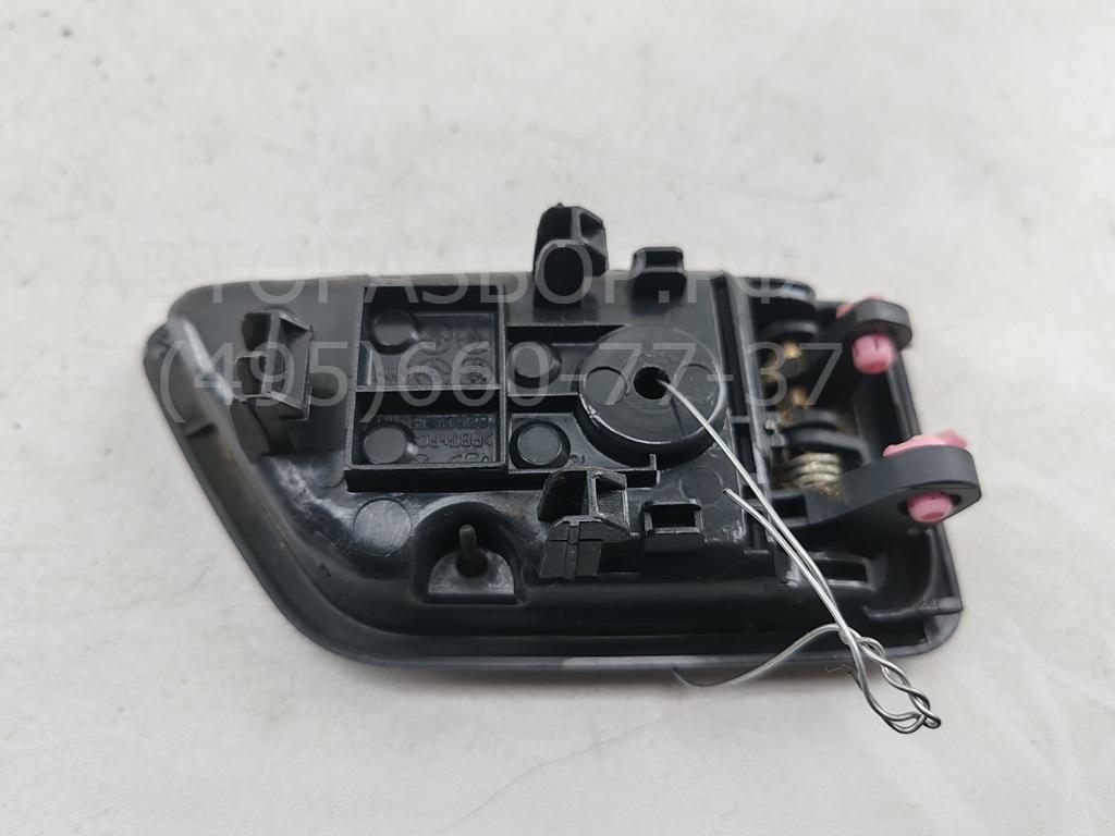 Ручка двери задней внутренняя левая