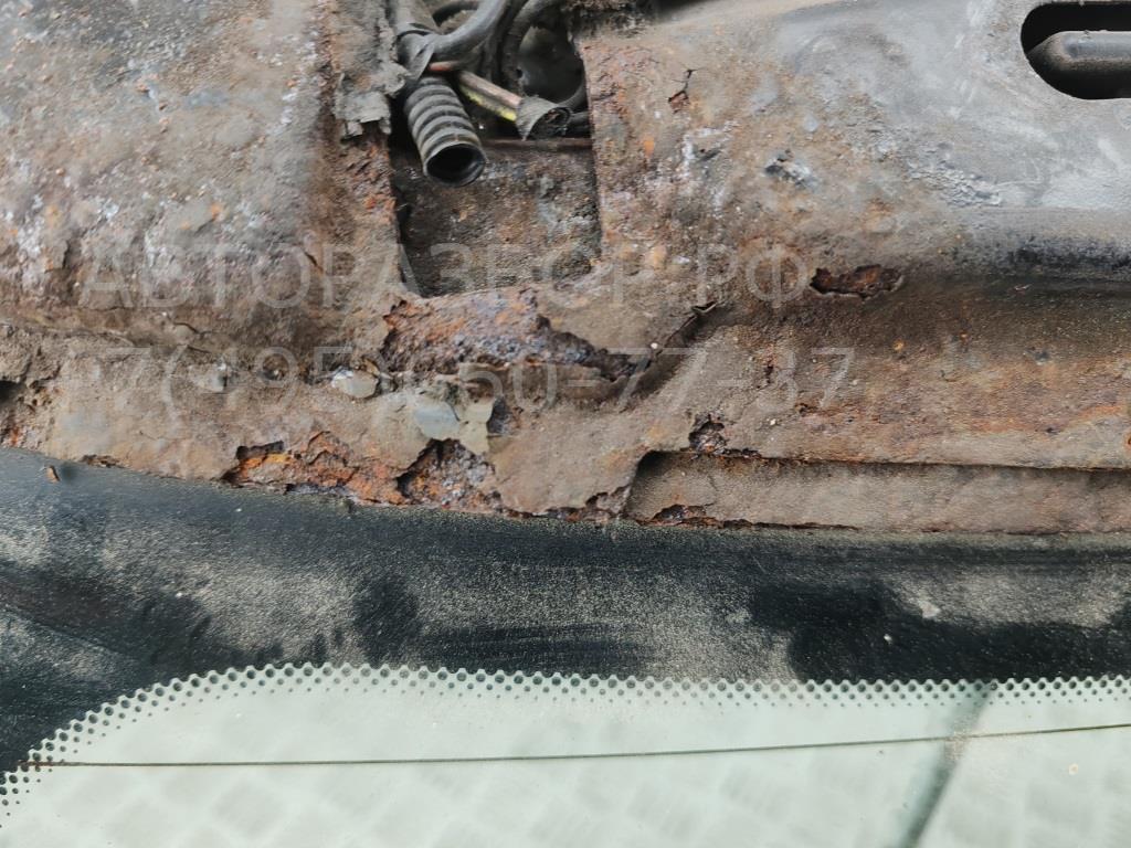 Стекло заднее