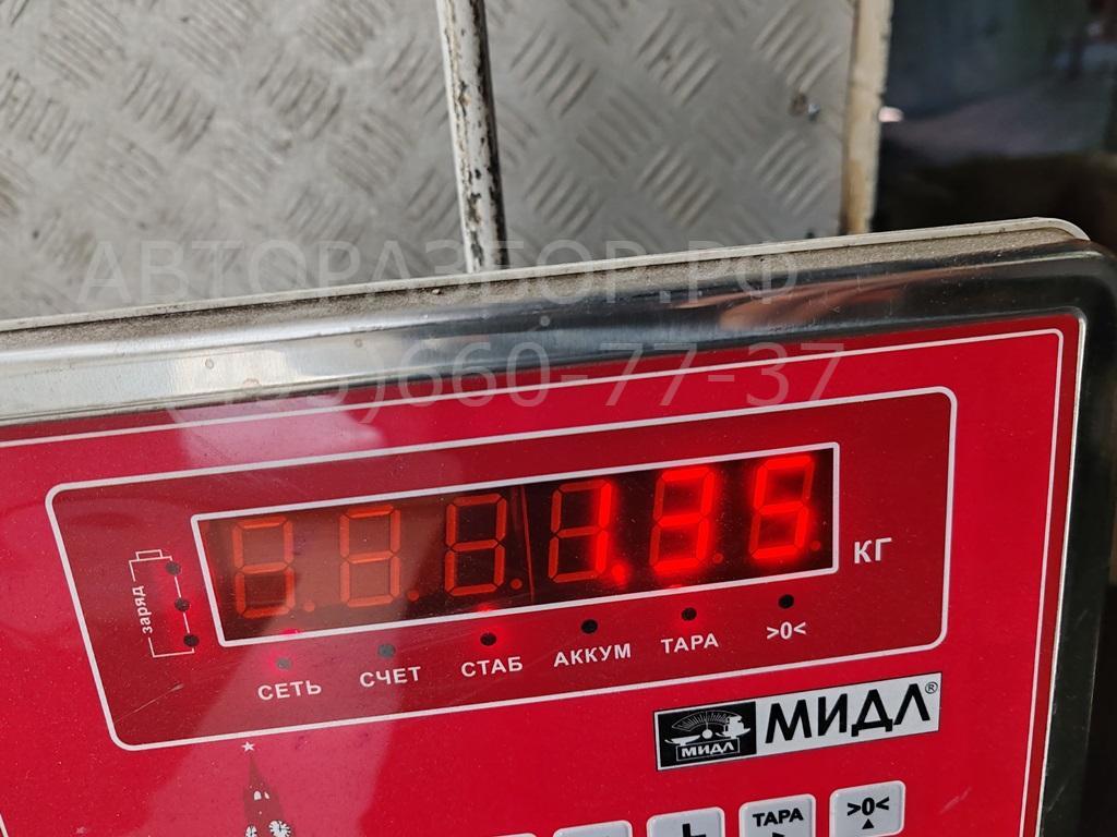 Обшивка двери передней правой