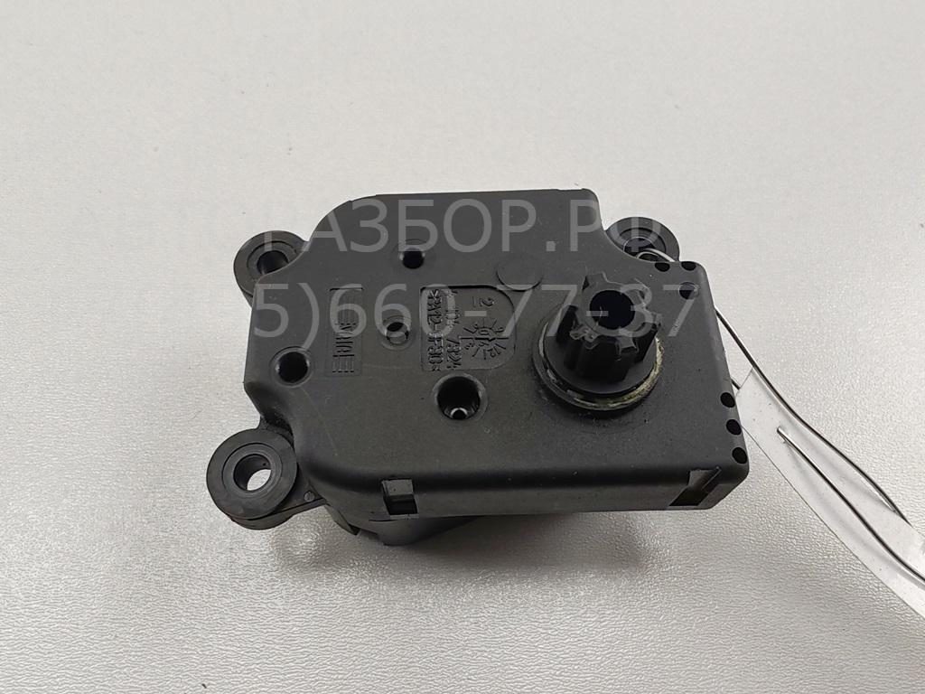 Моторчик заслонки печки