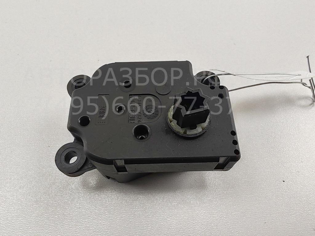 Моторчик заслонки печки