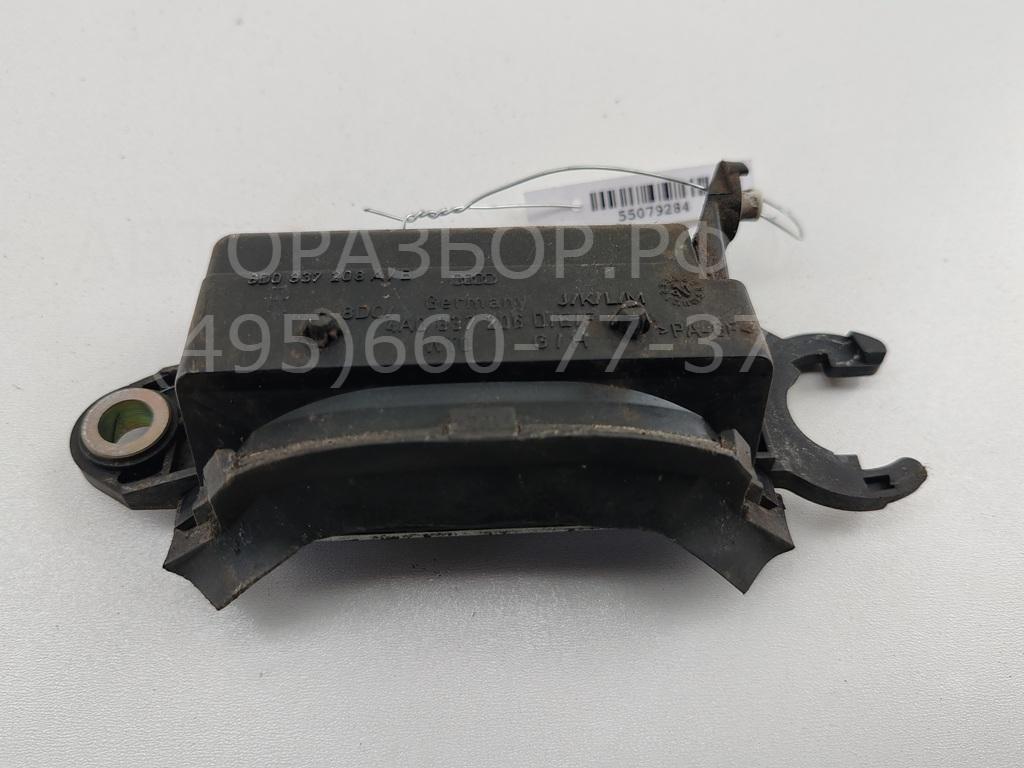 Ручка двери передней наружная правая