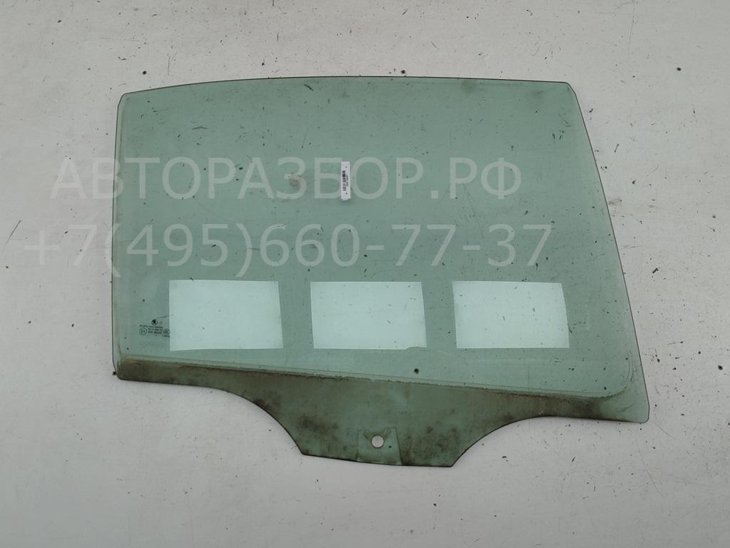 Стекло двери задней правой