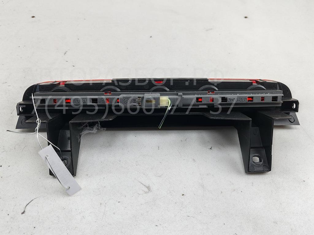 Фонарь задний (стоп сигнал)