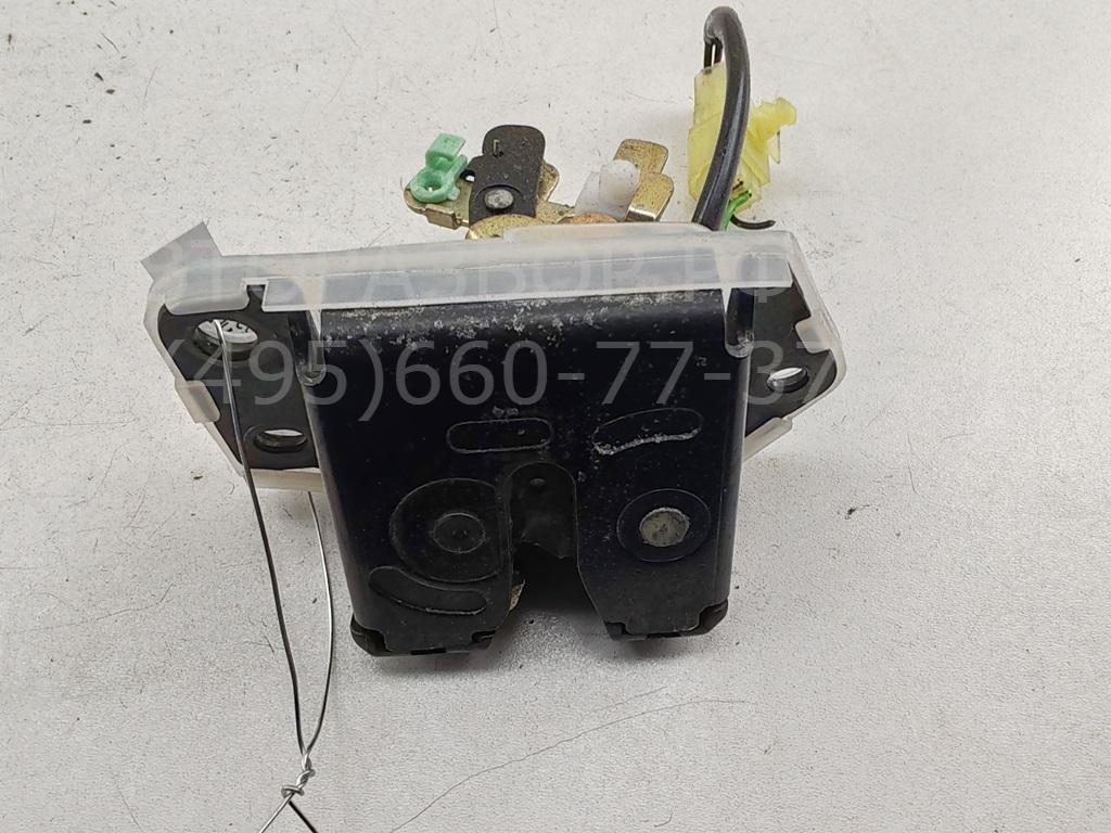 Замок багажника