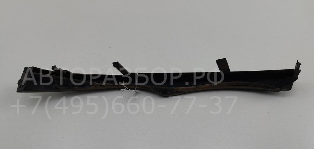 Планка под фару правая