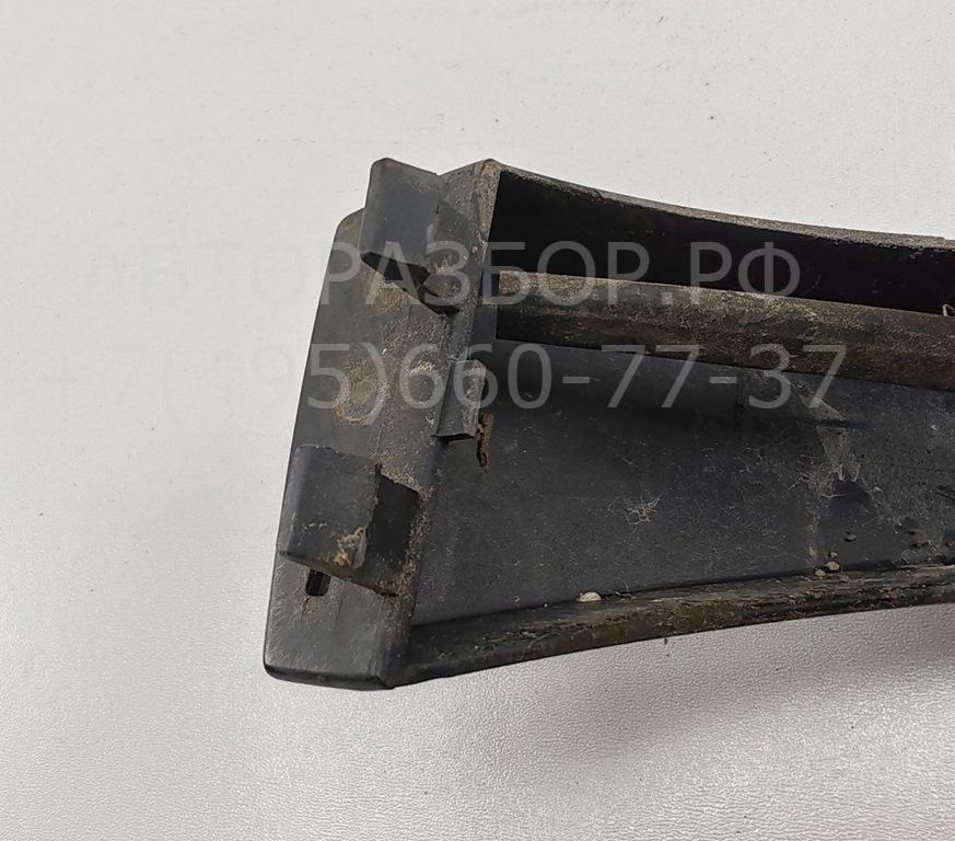 Планка под фару правая