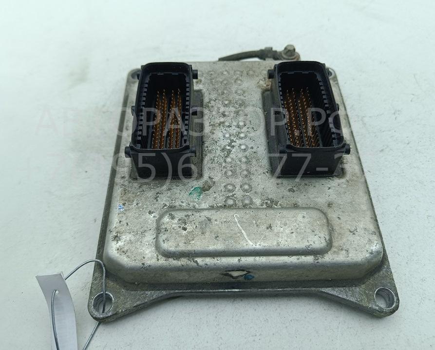 Блок управления двигателем