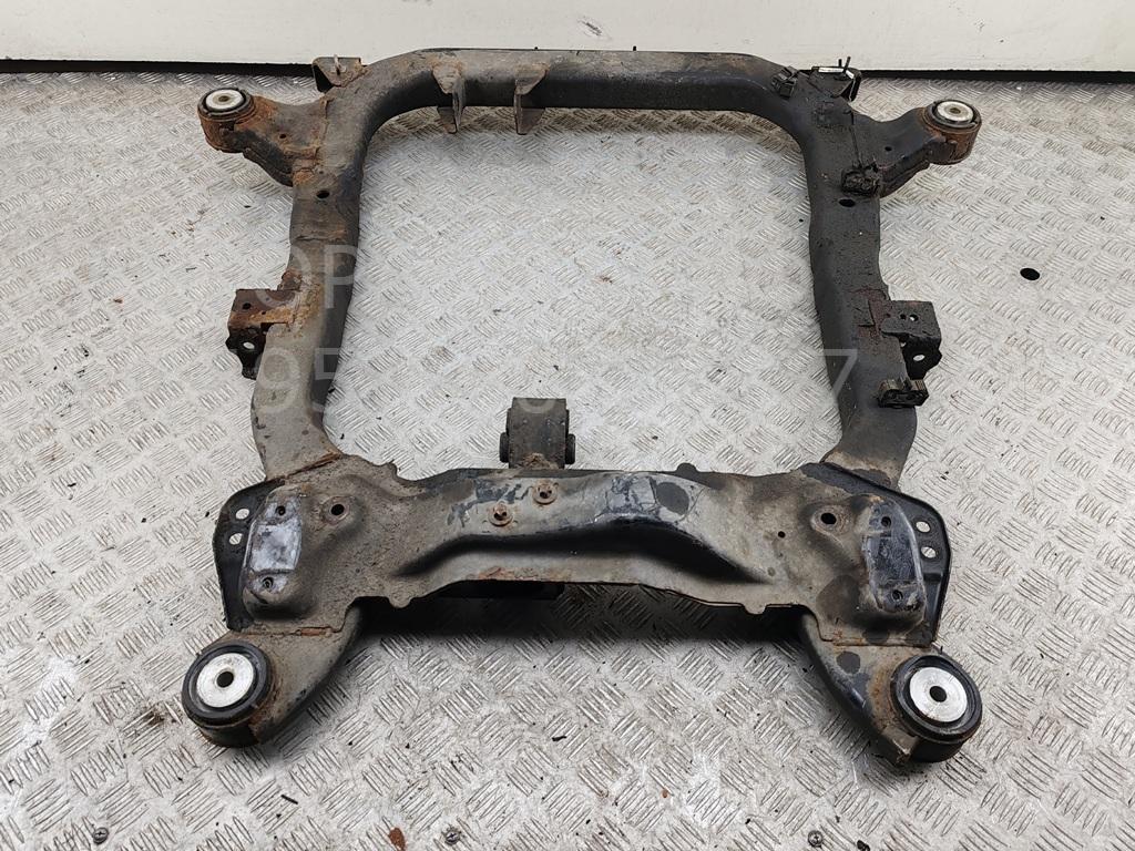 Балка подмоторная