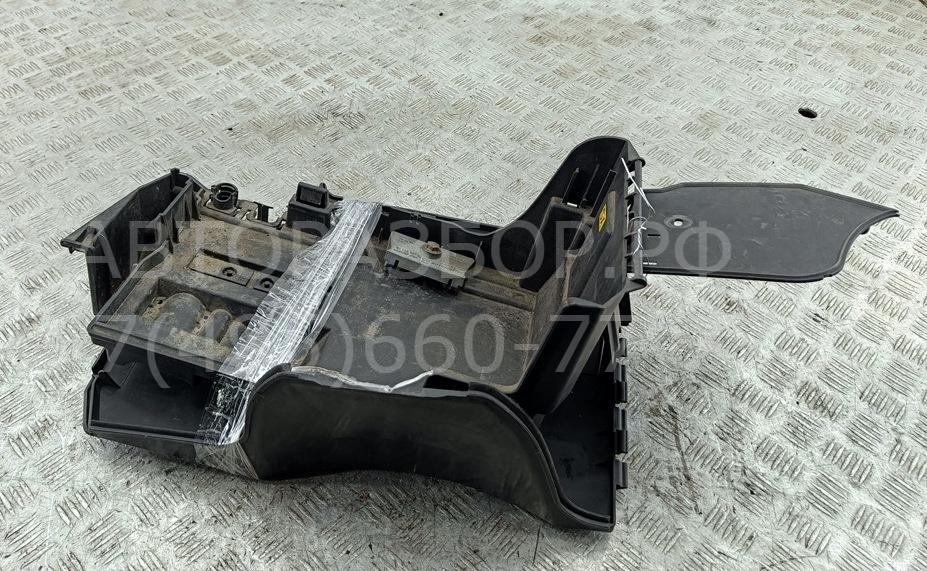 Крепление АКБ (корпус/подставка)