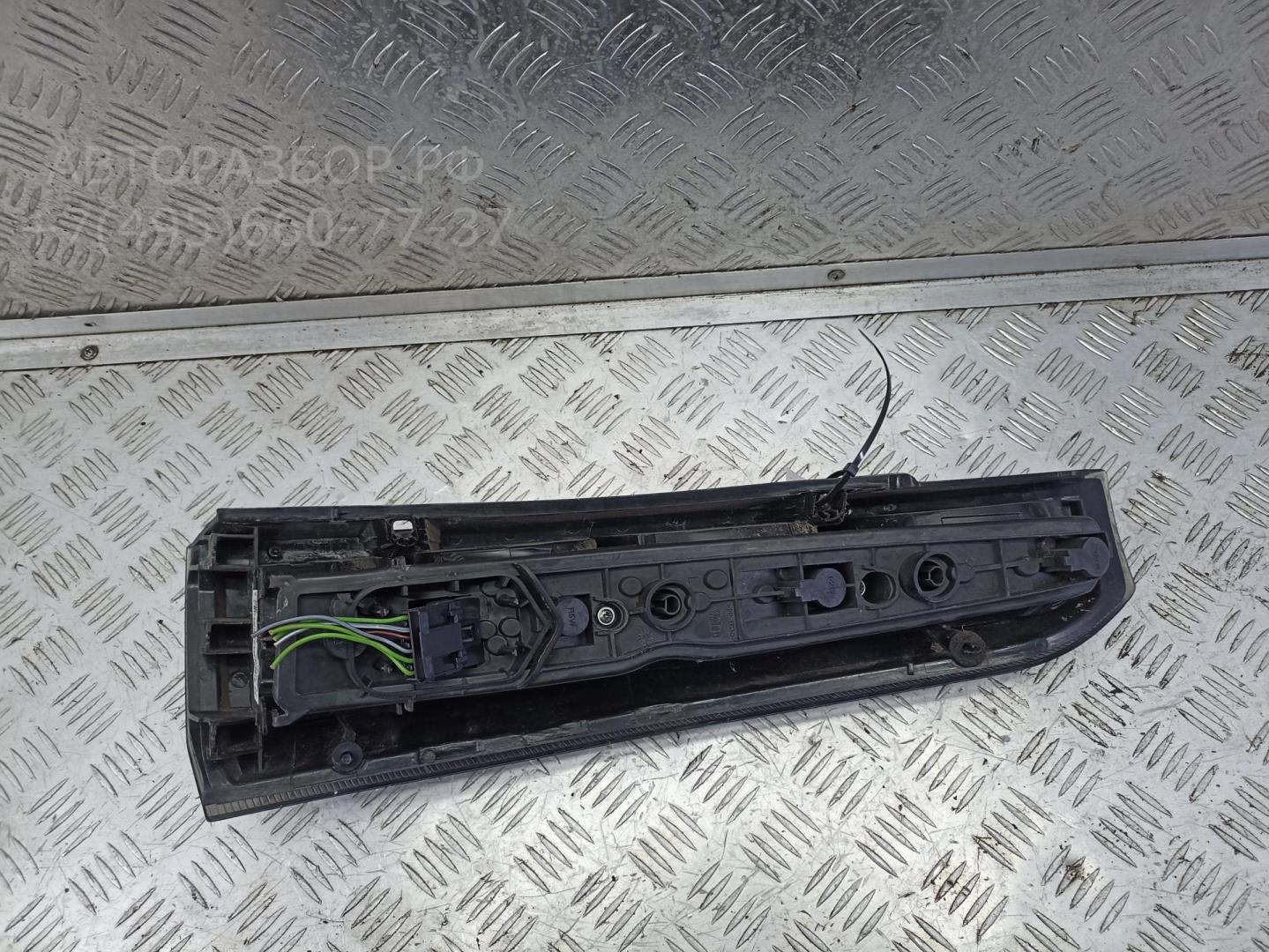 Фонарь задний левый