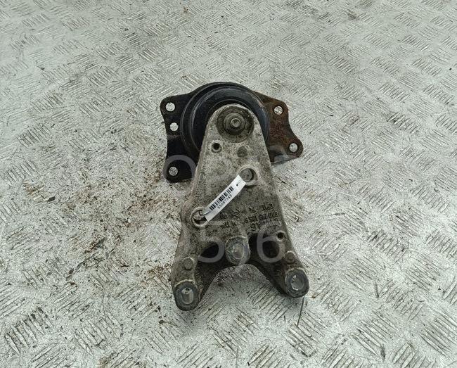 Опора двигателя