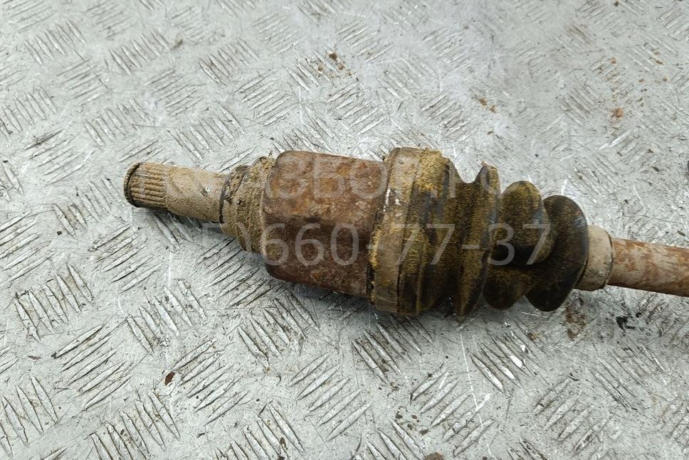 Полуось передняя правая