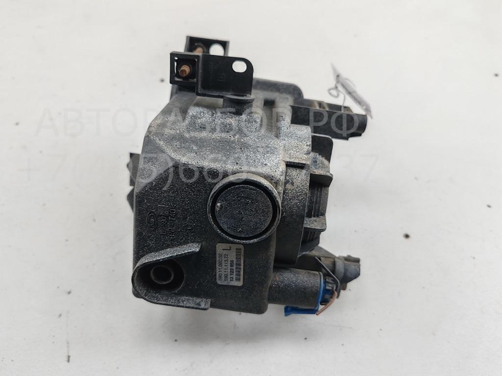 Фара противотуманная левая