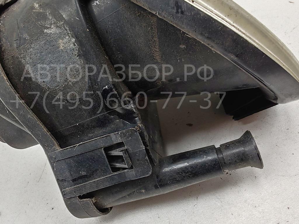 Фара противотуманная левая