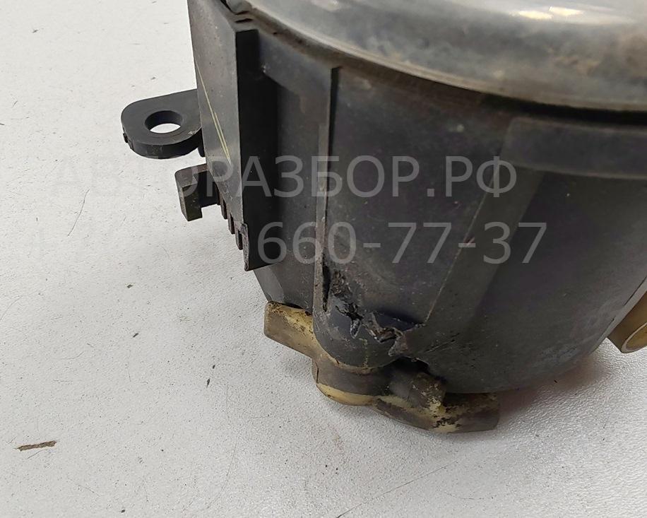 Фара противотуманная левая