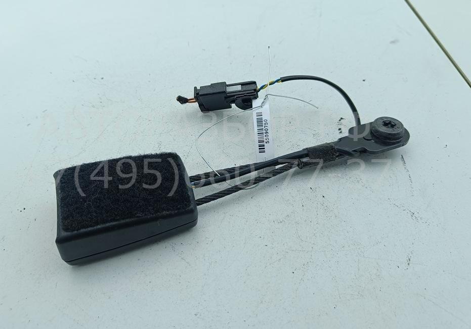 Ответная часть ремня безопасности