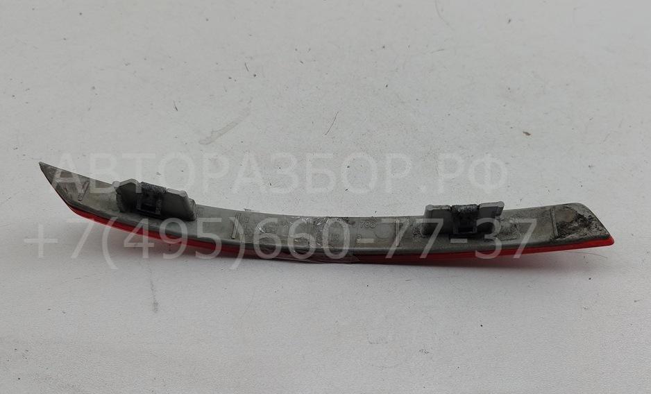 Отражатель в бампер задний правый