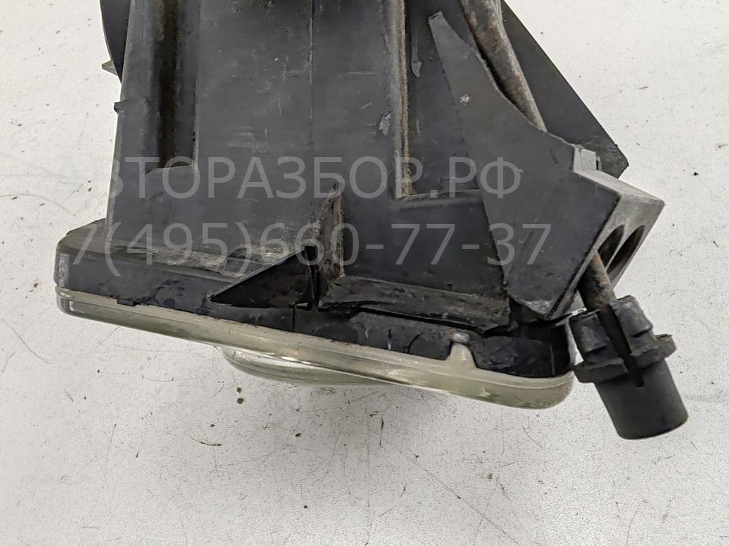 Фара противотуманная левая