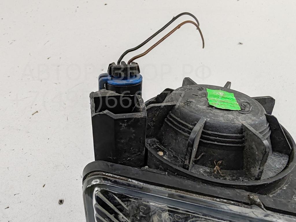 Фара противотуманная левая