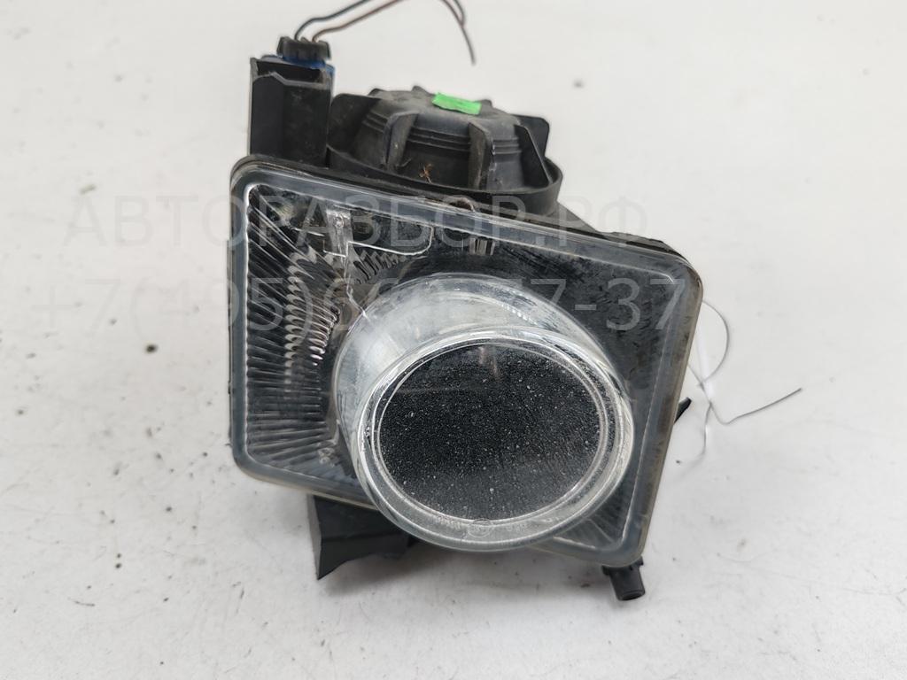 Фара противотуманная левая