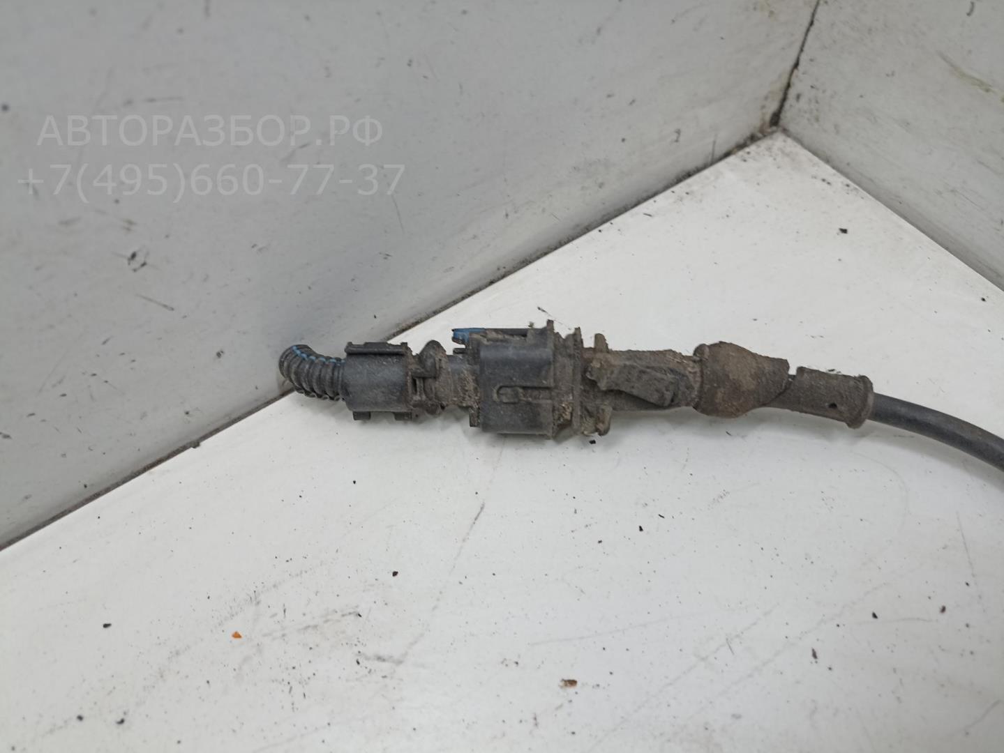 Датчик ABS передний