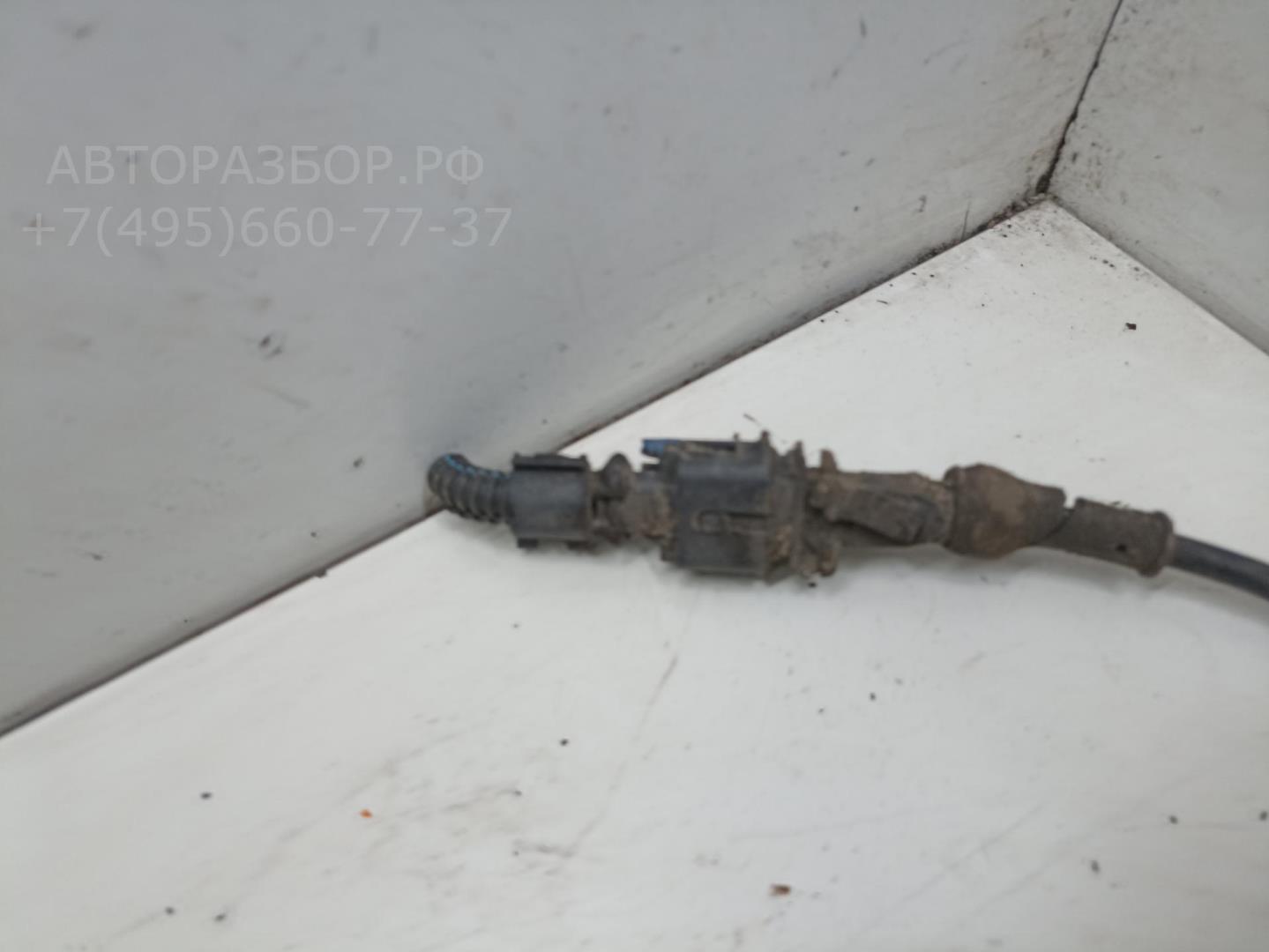 Датчик ABS передний