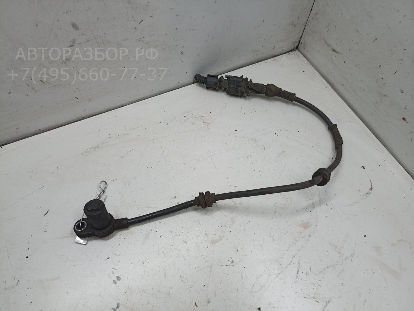 Датчик ABS передний