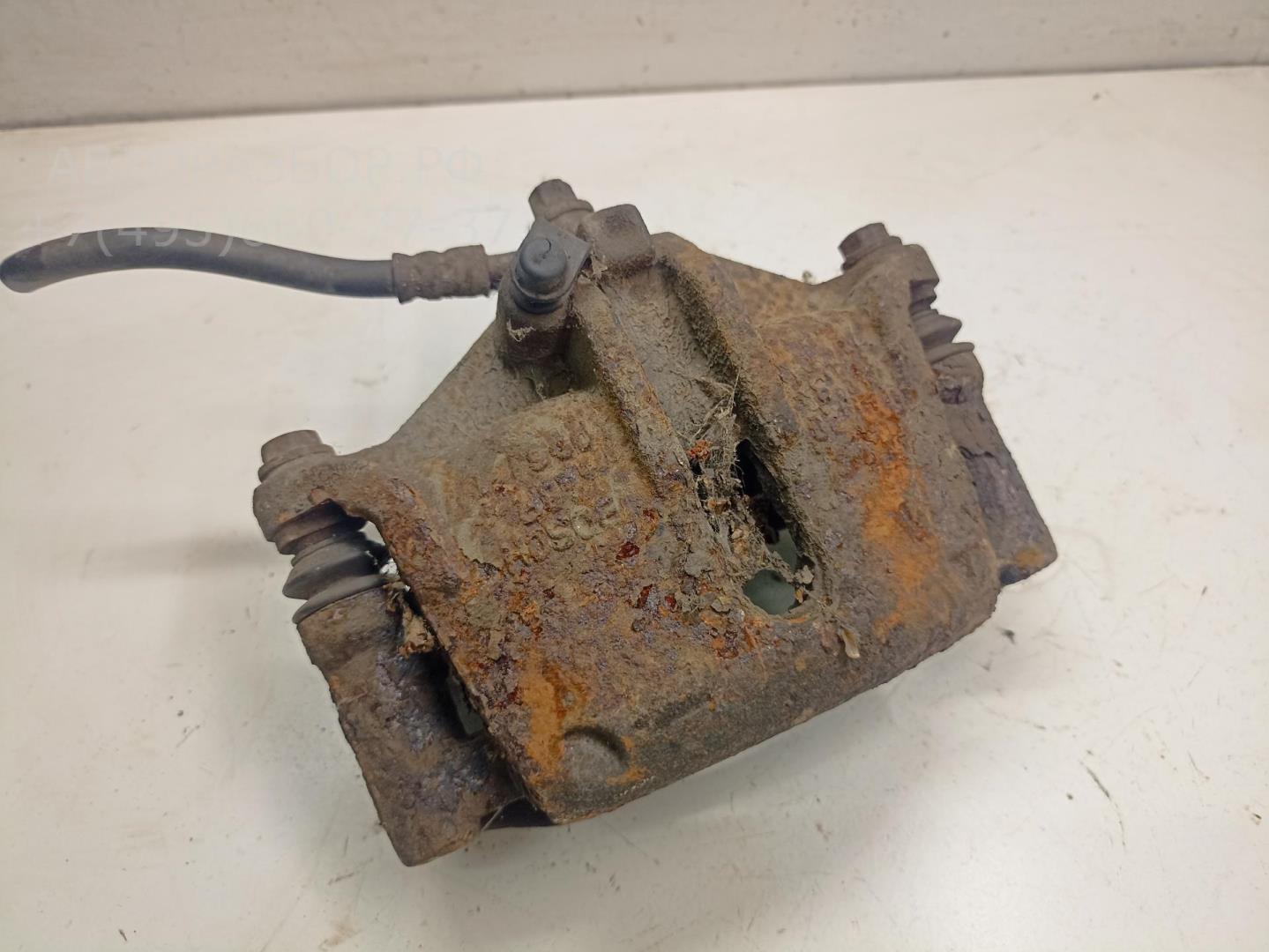 Суппорт передний правый