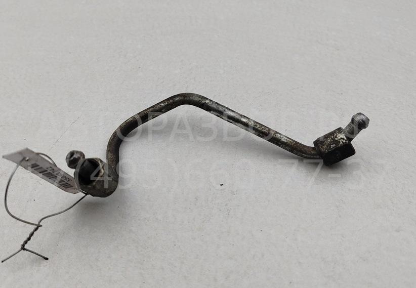 Трубка топливная