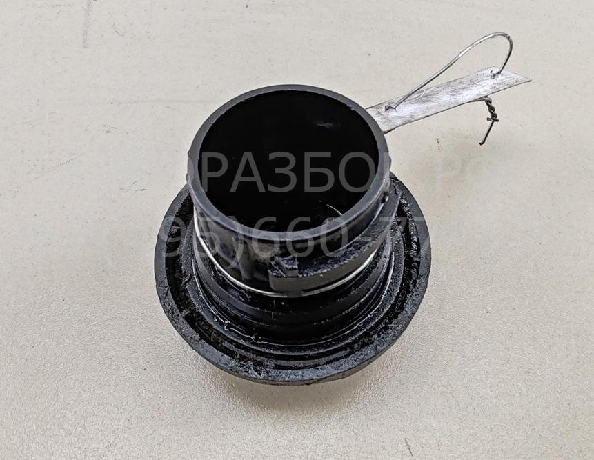 Крышка маслозаливной горловины