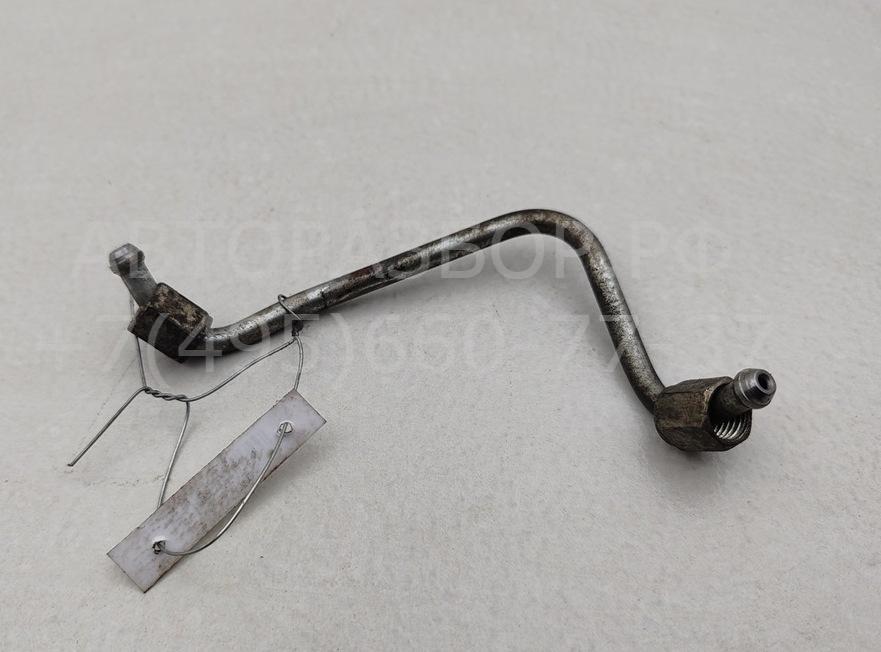 Трубка топливная