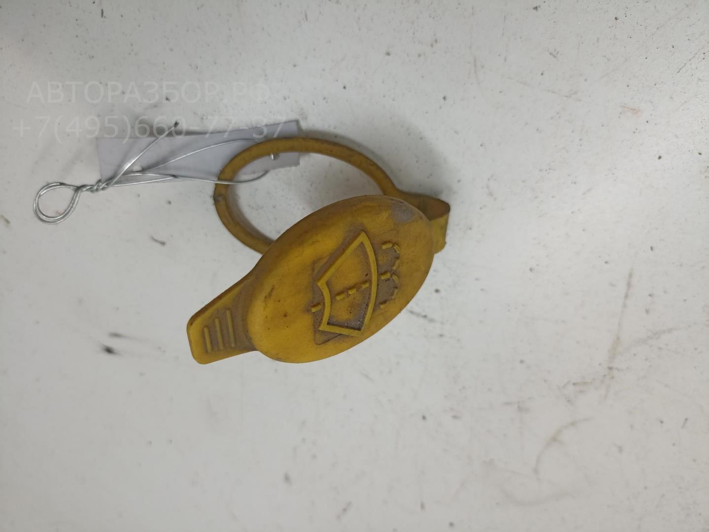 Крышка бачка омывателя