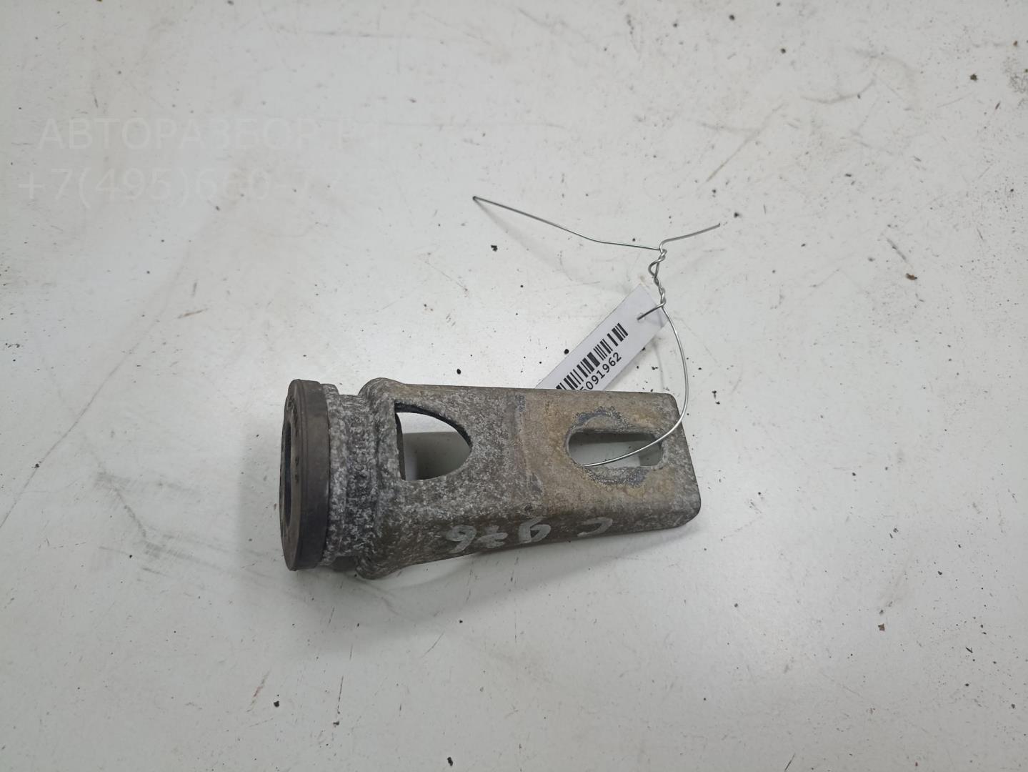 Кронштейн радиатора