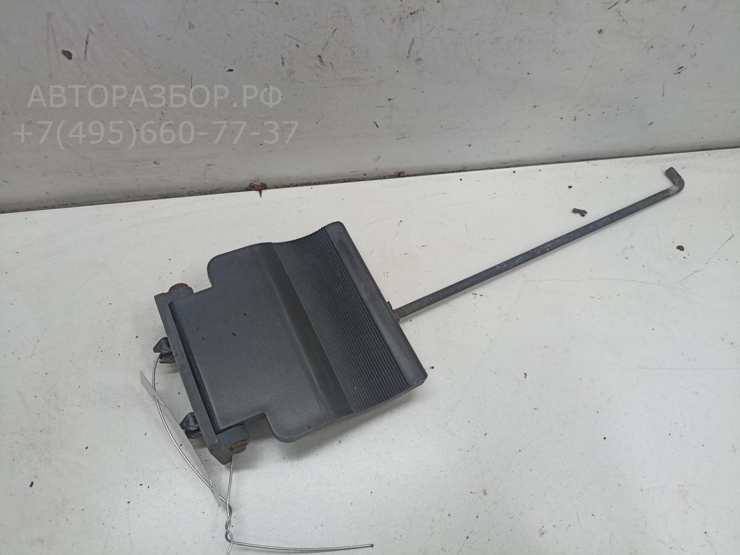 Ручка открывания капота