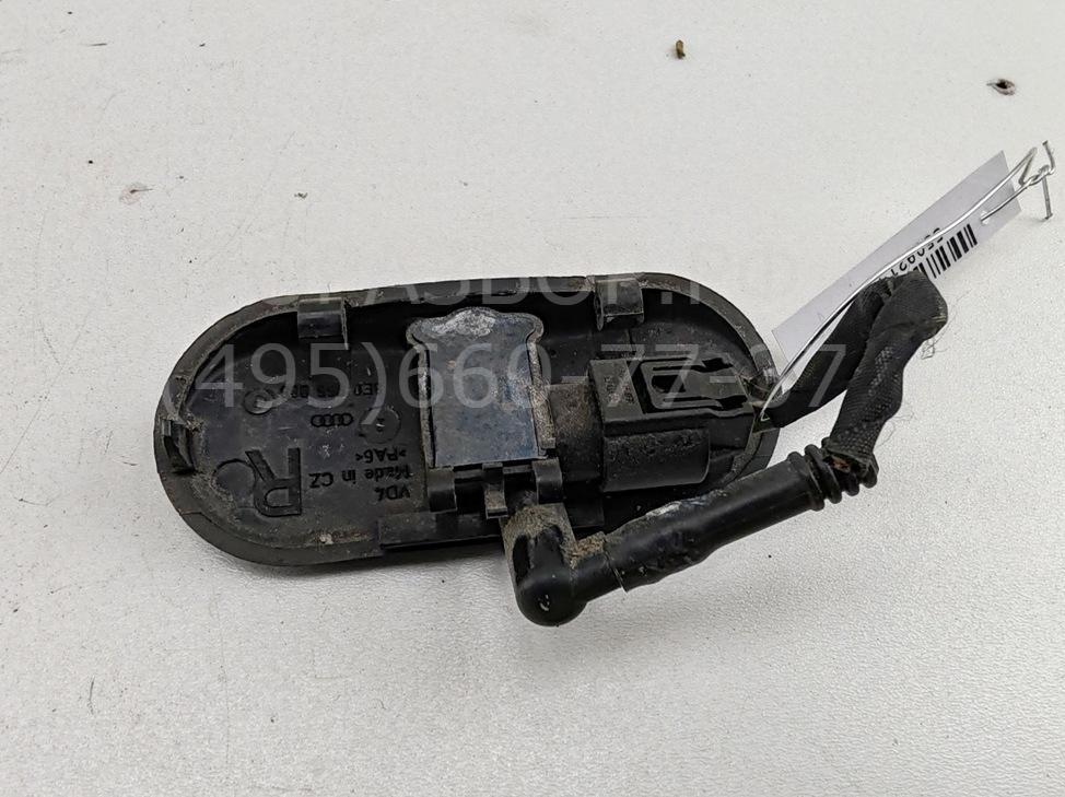 Форсунка омывателя лобового стекла