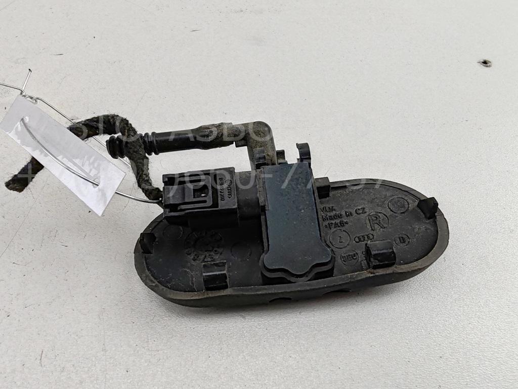 Форсунка омывателя лобового стекла