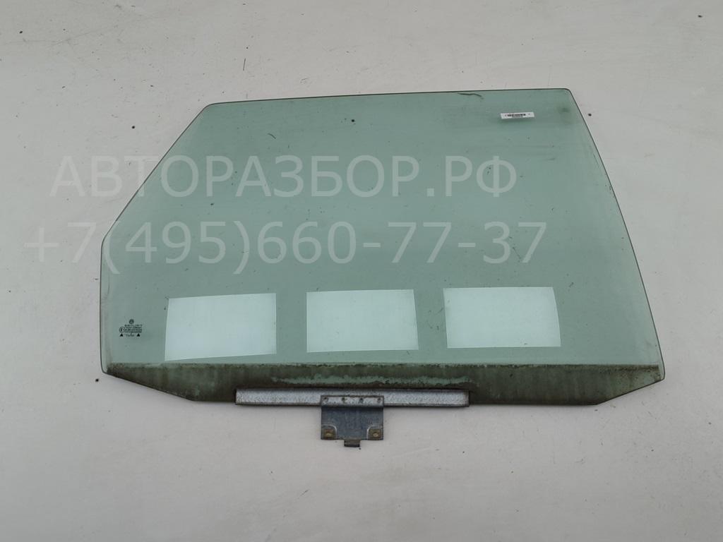 Стекло двери задней правой