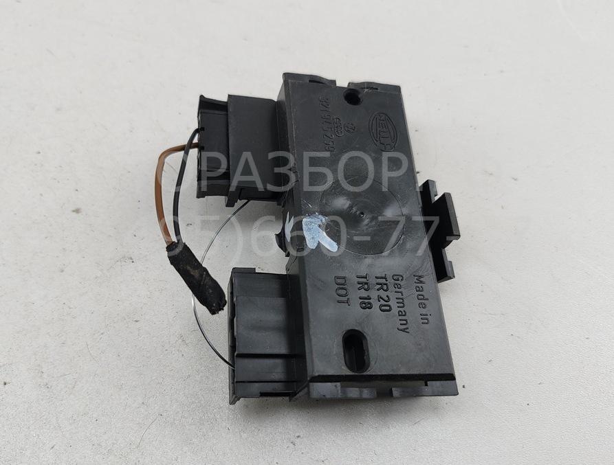 Плата заднего фонаря правого