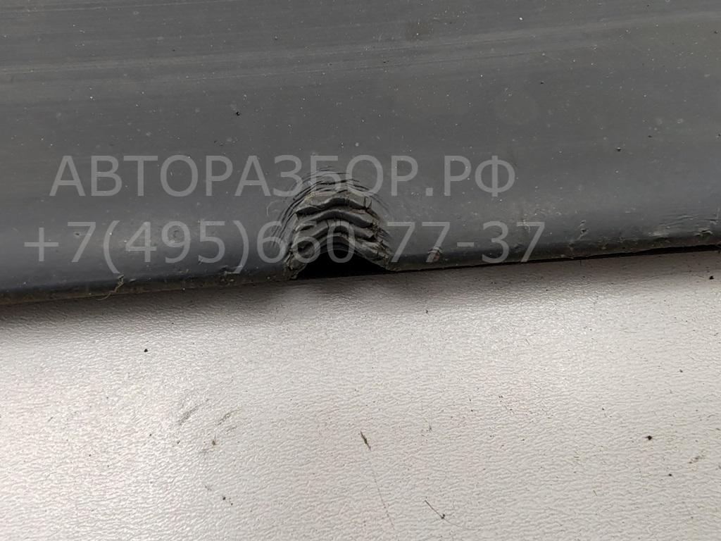 Накладка двери задней правой