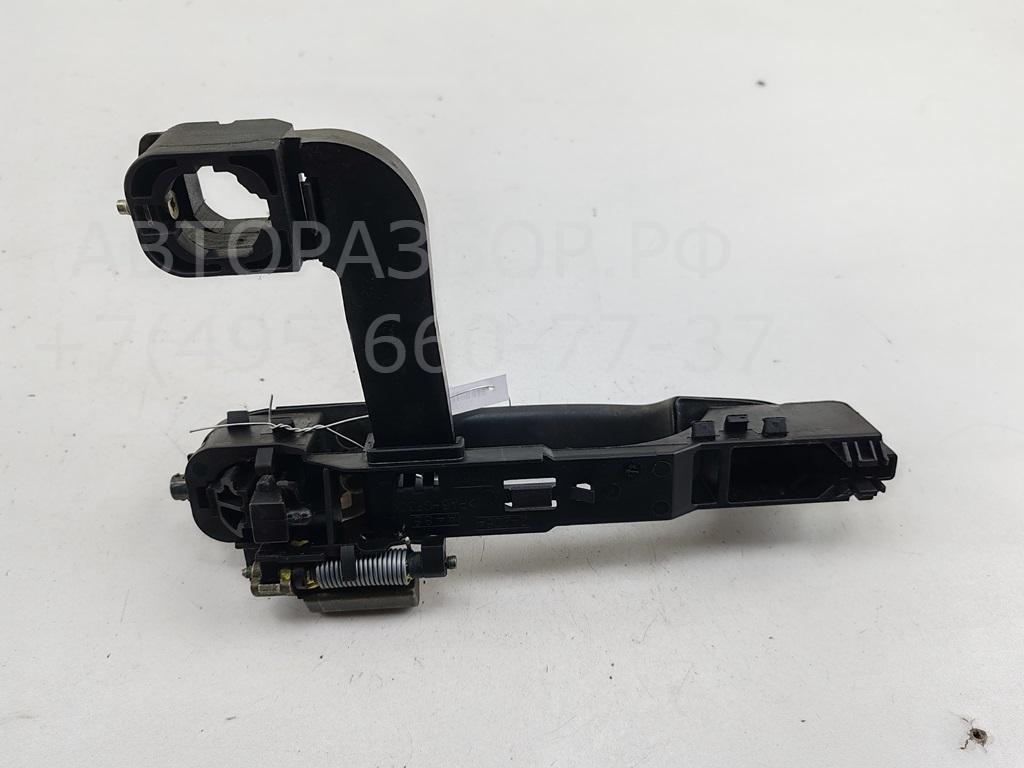 Ручка двери передней наружная правая