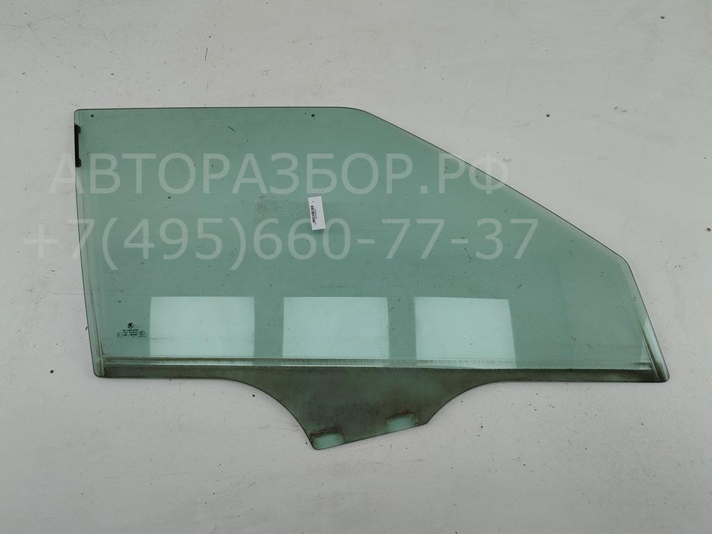 Стекло двери передней правой