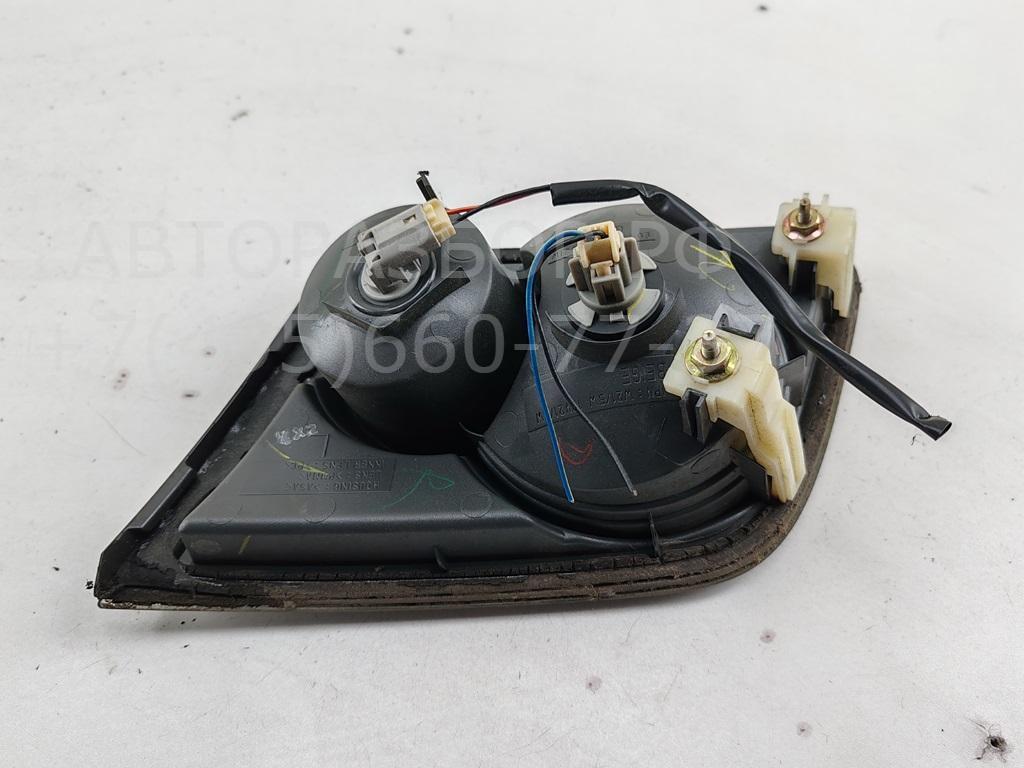 Фонарь задний внутренний левый