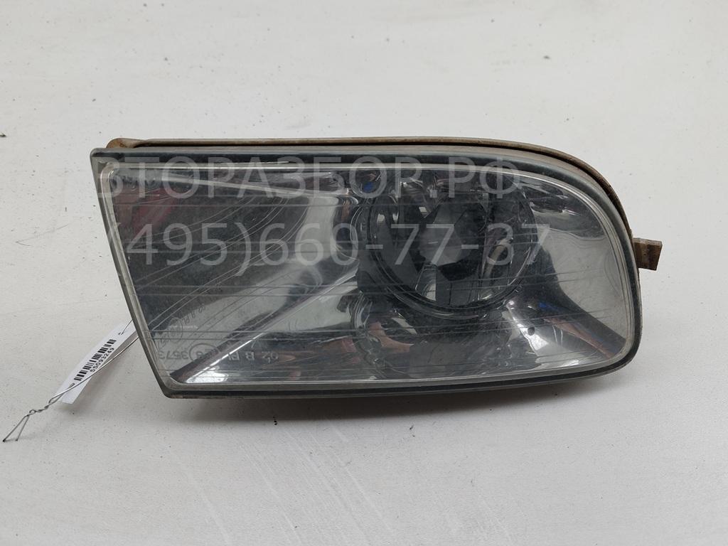 Фара противотуманная правая